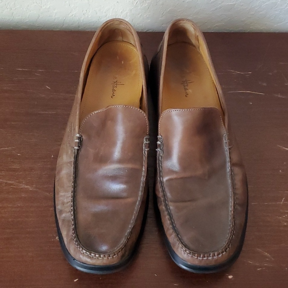 Good condition. Cole Haan Shoe, M, 10.5, Air Dempsey Mens Brown Leather …